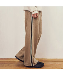 WEDNESDAY OASIS（ウェンズデーオアシス）の「ラインスウェードトラックパンツ3COLOR（スウェットパンツ）」