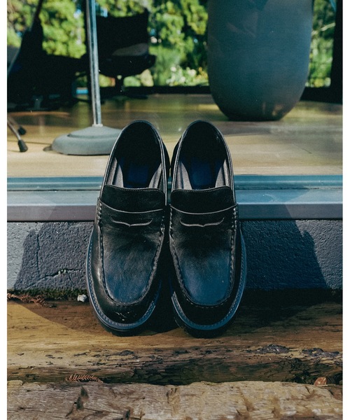cii（シー）の「SPLIT LEATHER LOAFER / スプリットレザーローファー（ローファー・メンズ・ブラウン/ブラック・LARGE/MEDIUM/SMALL/X-SMALL）」の3枚目の写真