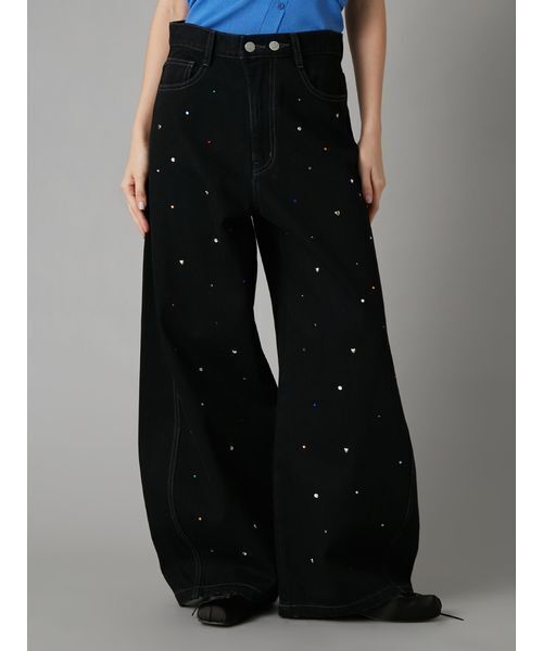 LILY BROWN（リリーブラウン）の「【WEB限定00サイズ】[L.B CANDY STOCK]バリエーションビジューデニム（デニムパンツ・レディース・ブラック/ブルー・0/1）」の3枚目の写真