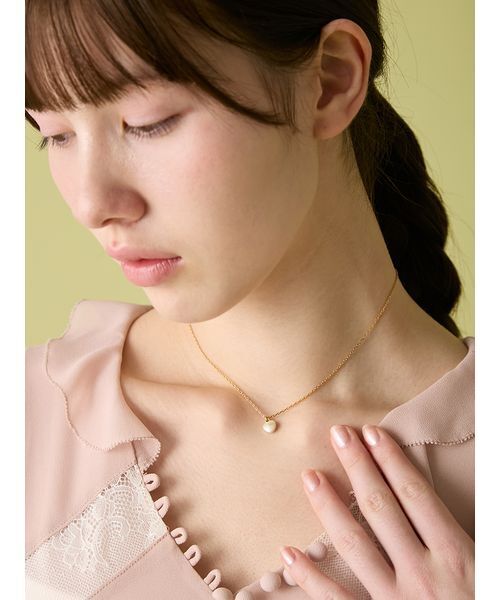 FURFUR(ファーファー)の「ハートモチーフネックレス(ネックレス・レディース・ブルー/ホワイト/レッド/ゴールド・F)」の8枚目の写真