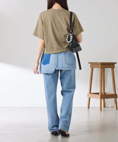 ROTHCO(ロスコ)の「Q.anos/ロゴTシャツ/ROTHCOコラボアイテム/先着ノベルティ付き(Tシャツ/カットソー・レディース・ベージュ/ネイビー・FREE)」の9枚目の写真