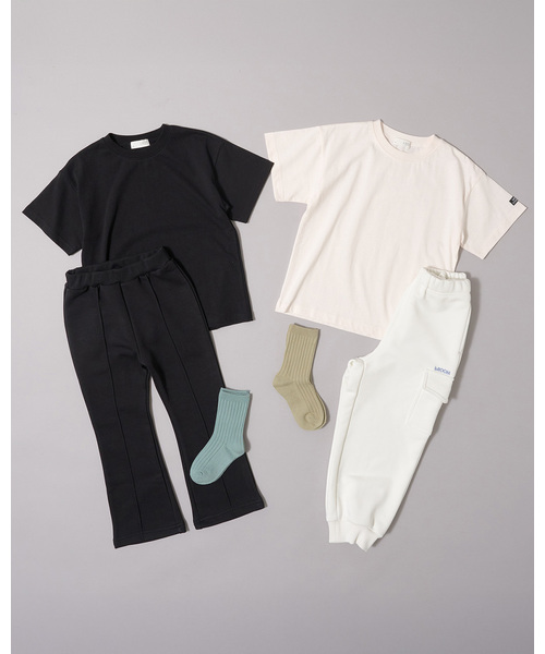 b・ROOM(ビールーム)の「【デイリースタンダードウェアシリーズ】2PACKシンプルTシャツSET(Tシャツ/カットソー・キッズ・ベージュ/ブルー系その他/トップグレー/ブラック・130cm/120cm/150cm/140cm/110cm/100cm)」の18枚目の写真