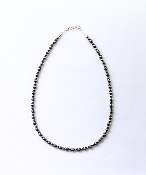 ERICKA NICOLAS BEGAY（エリッカ ニコラス ビゲイ）の「【ERICKA NICOLAS BEGAY】 NAVAJO PEARL NECKLACE / 4×6-50（ネックレス・メンズ・シルバー系1/シルバー系2・50㎝）」の5枚目の写真