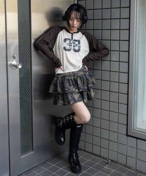 WEGO（ウィゴー）の「WEGO/【26年春新作】ラグランヘンリーネックロンT（Tシャツ/カットソー・レディース・ブラック/ブラウン・FREE）」の4枚目の写真