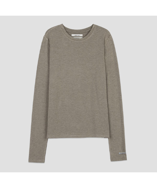 ATELIER NAIN(アトリエナイン)の「ESSENTIAL ROUND NECK SOFT SLIM TEE(T-7134)(Tシャツ/カットソー・レディース・ブラウン/チャコール/アイボリー・MEDIUM/LARGE/SMALL)」の3枚目の写真