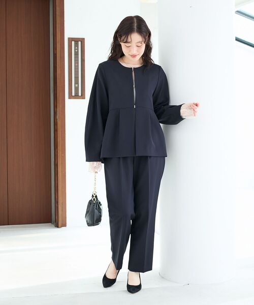 le.coeur blanc（ルクールブラン）の「ツインクロスノーカラーペプラムジャケット（ノーカラージャケット・レディース・ベージュ/ネイビー・38）」の14枚目の写真