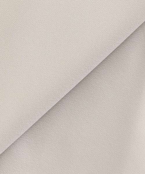 le.coeur blanc（ルクールブラン）の「ツインクロスノーカラーペプラムジャケット（ノーカラージャケット・レディース・ベージュ/ネイビー・38）」の4枚目の写真