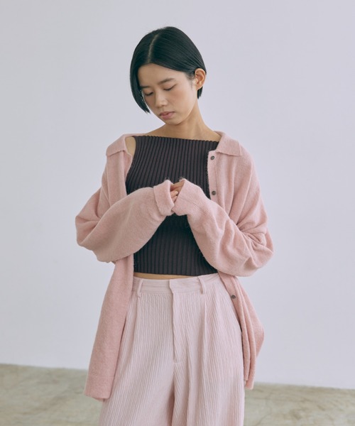 EN NEUME(エンノイム)の「Rib Boat Knit Cami(ニット/セーター・レディース・ブラック/レッド/ブラウン・FREE)」の19枚目の写真