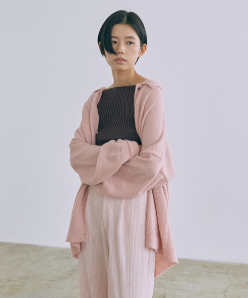 EN NEUME(エンノイム)の「Rib Boat Knit Cami(ニット/セーター・レディース・ブラック/レッド/ブラウン・FREE)」の18枚目の写真
