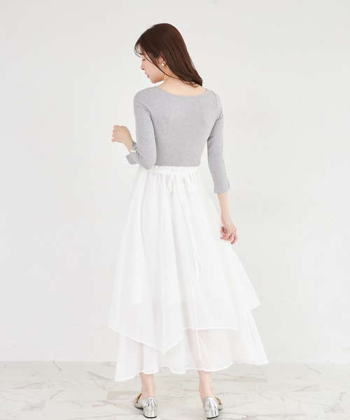 tocco closet（トッコ　クローゼット）の「ラメリブカットソー×イレヘムレイヤードラメシフォンドッキングワンピース（ワンピース・レディース・グレー/ブラック・M）」の13枚目の写真