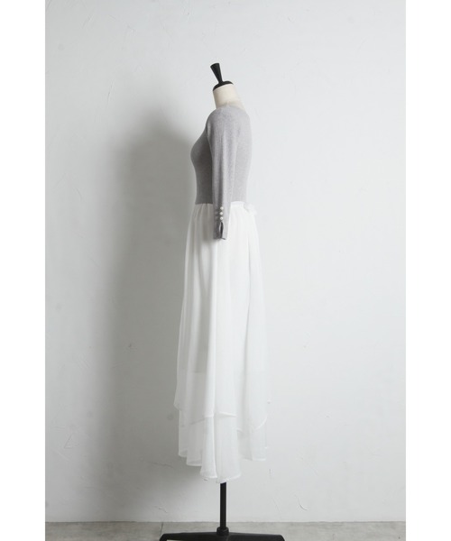 tocco closet（トッコ　クローゼット）の「ラメリブカットソー×イレヘムレイヤードラメシフォンドッキングワンピース（ワンピース・レディース・グレー/ブラック・M）」の21枚目の写真
