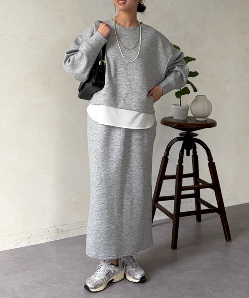 Chez toi(シェトワ)の「【タイパ・コスパ最強】ボンディングプルオーバー×ナロースカート(つなぎ/オールインワン・レディース・グレー/ブルー/ブラック/ベージュ・FREE)」の19枚目の写真