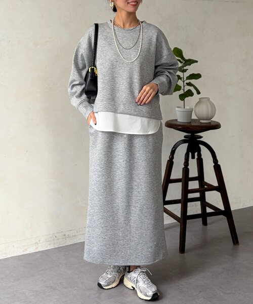 Chez toi(シェトワ)の「【タイパ・コスパ最強】ボンディングプルオーバー×ナロースカート(つなぎ/オールインワン・レディース・グレー/ブルー/ブラック/ベージュ・FREE)」の20枚目の写真