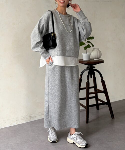 Chez toi(シェトワ)の「【タイパ・コスパ最強】ボンディングプルオーバー×ナロースカート(つなぎ/オールインワン・レディース・グレー/ブルー/ブラック/ベージュ・FREE)」の21枚目の写真