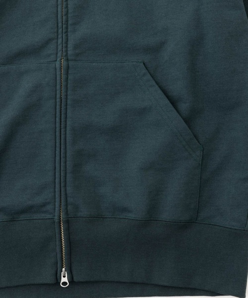 WILD THINGS（ワイルドシングス）の「トレーニングスウェットパーカー│TRAINING SWEAT PARKA（パーカー・メンズ・グレー/グリーン系その他/ブラック・M/L/XL/S）」の6枚目の写真