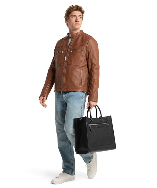 MICHAEL KORS(マイケルコース)の「JET SET ロゴエンボス レザー トートバッグ(トートバッグ・メンズ・ブラック・FREE)」の2枚目の写真
