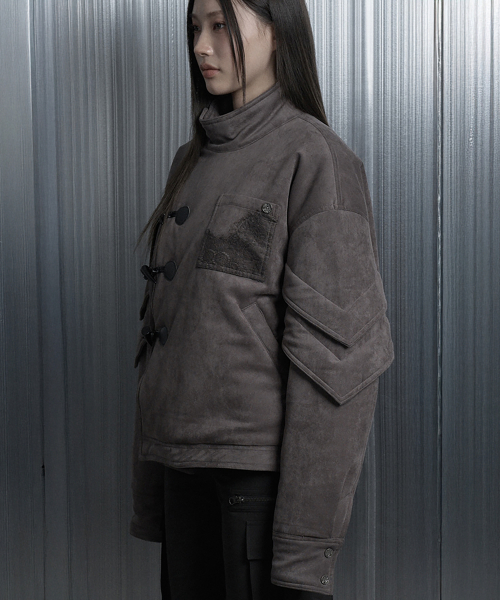 ETRE AU SOMMET(エトレオソメ)の「Suede Volume Over Bomber Jacket (Brown)(ブルゾン・レディース・その他・FREE)」の3枚目の写真