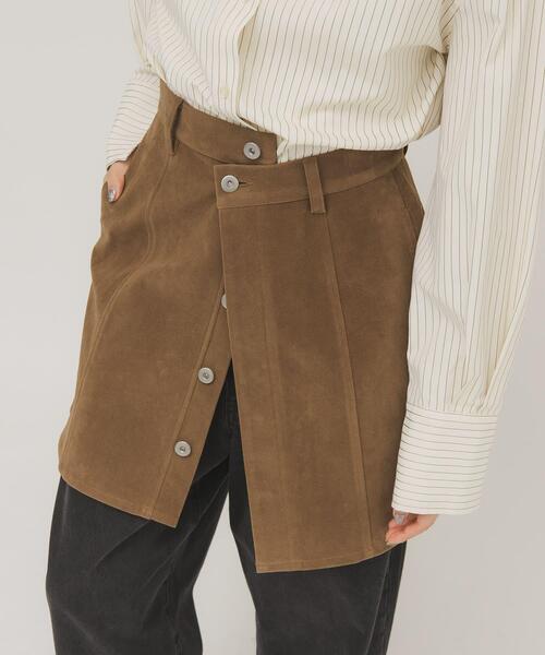 KBF(ケイビーエフ)の「2WAYラップミニスカート(スカート・レディース・ブラウン/キャメル・ONE)」の6枚目の写真