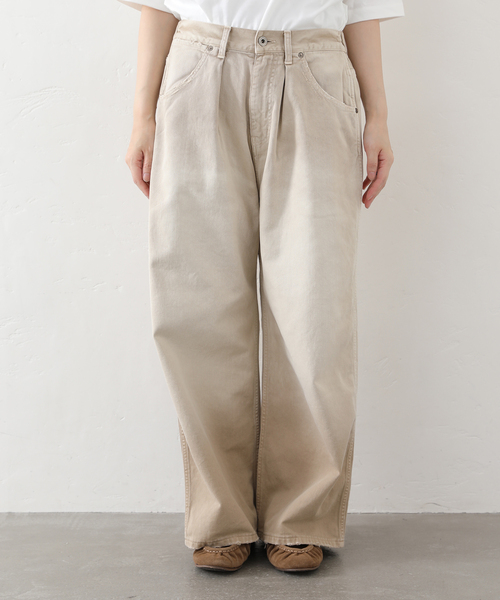 JOURNAL STANDARD LUXE（ジャーナルスタンダード　ラックス）の「オーバーダイ タックワークパンツ（その他パンツ・レディース・ベージュ・SMALL/MEDIUM）」の18枚目の写真
