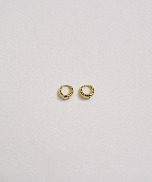 TODAYFUL(トゥデイフル)の「TODAYFUL Petit Curvy Pierce プチカーヴィーピアス/12690903(ピアス(両耳用)・レディース・ゴールド/シルバー・ONE SIZE)」の7枚目の写真
