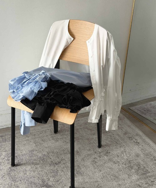 PICCIN PERLA(ピッチンペルラ)の「ペプラムチュールブラウス(シャツ/ブラウス・レディース・オフホワイト・M)」の2枚目の写真