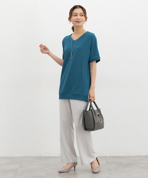 Honeys(ハニーズ)の「【ハニさら・接触冷感・UVカット・遮熱】アクセ付ドルマントップス(Tシャツ/カットソー・レディース・レッド/ベージュ/ネイビー/ブルーグリーン/ブラック/アイボリー/ブラウン・M/LL/L)」の20枚目の写真