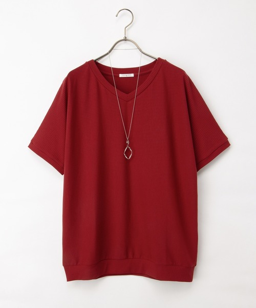 Honeys(ハニーズ)の「【ハニさら・接触冷感・UVカット・遮熱】アクセ付ドルマントップス(Tシャツ/カットソー・レディース・レッド/ベージュ/ネイビー/ブルーグリーン/ブラック/アイボリー/ブラウン・M/LL/L)」の13枚目の写真