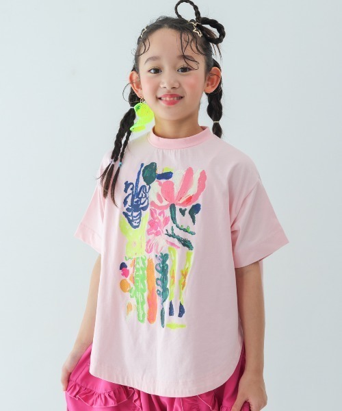 unica（ユニカ）の「フラワーアートサークルTシャツ（Tシャツ/カットソー・キッズ・ピンク/ブラック/オフホワイト・S/M/L/XL）」の3枚目の写真