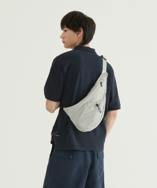 COVERNAT(カバーナット)の「ルベラ スリングバック グレー(ショルダーバッグ・メンズ・その他・F)」の1枚目の写真