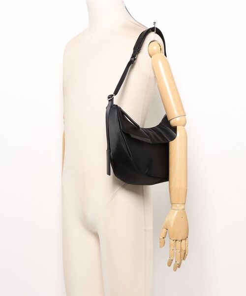 Scrap Book（スクラップブック）の「【TOFF&LOADSTONE】Air 2way shoulder(S)/エア2wayショルダー(S)（ショルダーバッグ・レディース・パープル/ブラック・FREE）」の5枚目の写真