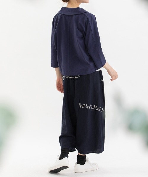 nop de nod(ノップドゥノッド)の「Cloche Ronde USコットン7分袖トップス(Tシャツ/カットソー・レディース・ブラック/ネイビー/オフホワイト/レッド・3)」の12枚目の写真