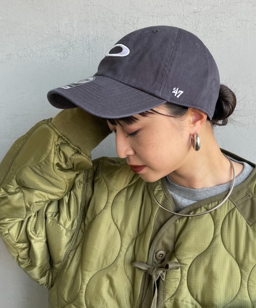 OAKLEY（オークリー）の「[OAKLEY/オークリー] REMIX DAD ブランド刺繍ロゴ 47キャップ（キャップ・メンズ・ブルー/ブラック/ベージュ/ライトグレー・ONE SIZE）」の2枚目の写真