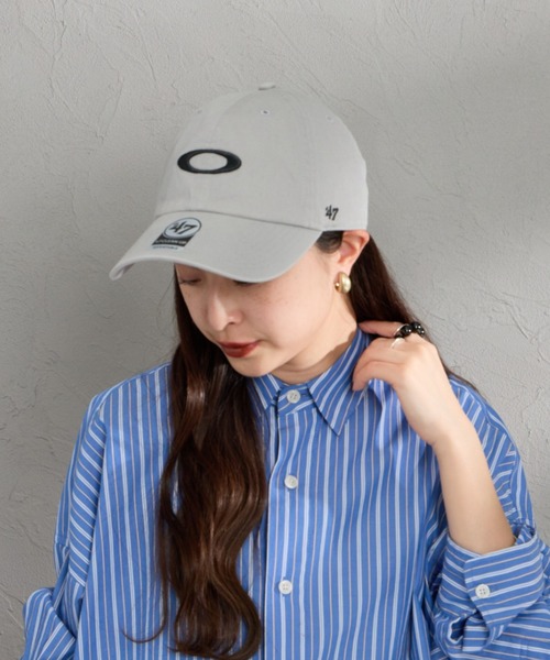 OAKLEY（オークリー）の「[OAKLEY/オークリー] REMIX DAD ブランド刺繍ロゴ 47キャップ（キャップ・メンズ・ブルー/ブラック/ベージュ/ライトグレー・ONE SIZE）」の11枚目の写真