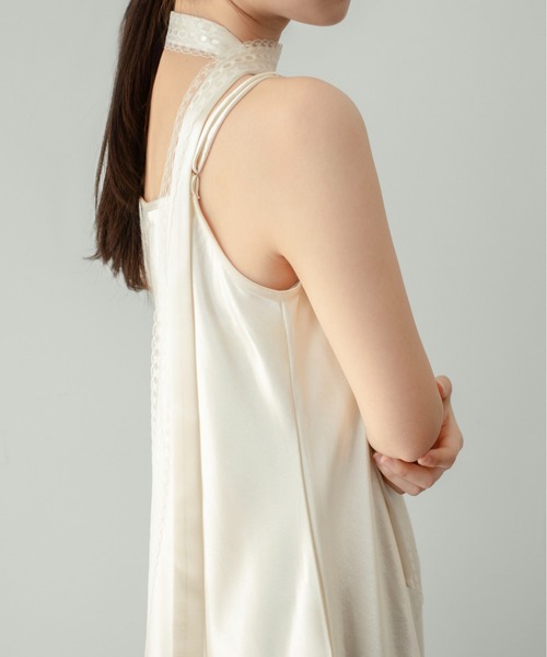 on:nue（オンニュ）の「【on:nue】[2種類タイ付]サテンタイレースキャミワンピース /2026 SS COLLECTION（ワンピース・レディース・ブラック/アイボリー/ブラウン/グレー・FREE）」の19枚目の写真