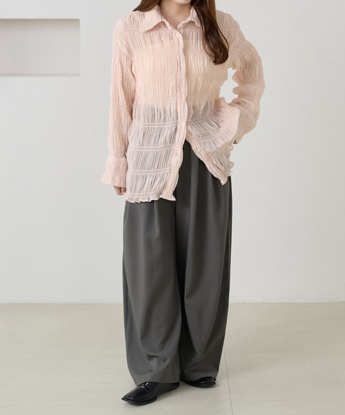 apres jour clair（アプレジュールクレア）の「【apres jour clair】シャーリングシアーシャツ（シャツ/ブラウス・レディース・ピンクベージュ/アイボリー・フリー/X-LARGE）」の9枚目の写真
