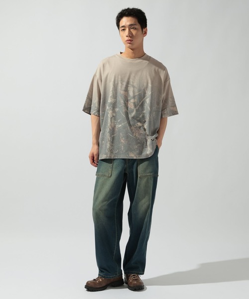 niko and...(ニコアンド)の「段染め風 柄Tシャツ(Tシャツ/カットソー・メンズ・ベージュ/ダークグレー/ライトブルー・MEDIUM/LARGE)」の7枚目の写真