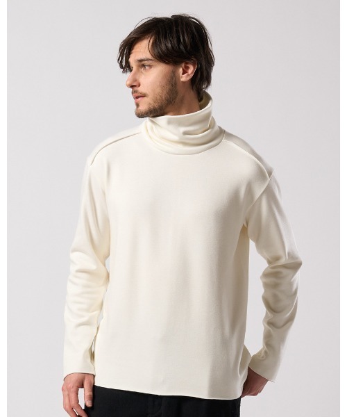wjk（ダヴルジェイケイ）の「back boa cut-off highneck（Tシャツ/カットソー・メンズ・チャコールグレー/ブラック/ホワイト・LARGE/MEDIUM/SMALL/X-LARGE）」の7枚目の写真