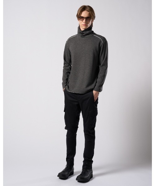 wjk（ダヴルジェイケイ）の「back boa cut-off highneck（Tシャツ/カットソー・メンズ・チャコールグレー/ブラック/ホワイト・LARGE/MEDIUM/SMALL/X-LARGE）」の22枚目の写真