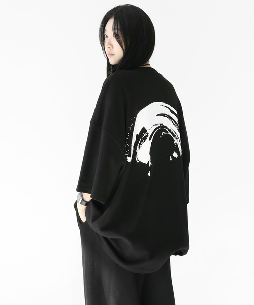 minsobi（ミンソビ）の「インパクトグラフィティ ビッグシルエット半袖T ユニセックス（Tシャツ/カットソー・メンズ・ライトグレー/ブラック・FREE）」の7枚目の写真