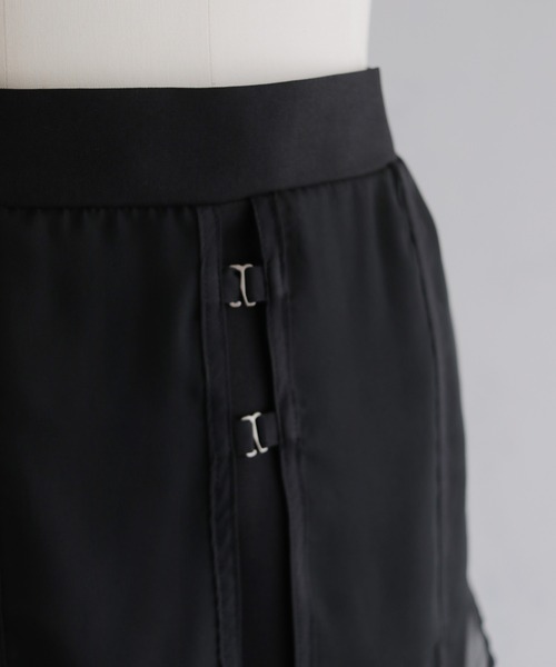 &g'aime(アンジェム)の「【&g'aime 】シアーレイヤードスカート Sheer Layered Skirt(スカート・レディース・ブラック/グレイッシュベージュ・FREE)」の10枚目の写真