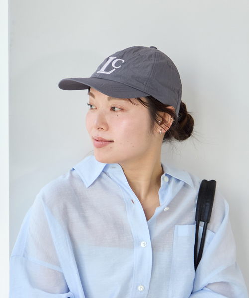 U by SPICK&SPAN（ユーバイスピックアンドスパン）の「LOW CLASSIC Lc / ロウ クラシック エルシー NYLON Lc CAP（キャップ・レディース・ブラック系その他・FREE）」の15枚目の写真