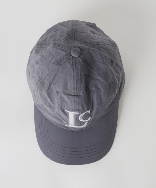 U by SPICK&SPAN（ユーバイスピックアンドスパン）の「LOW CLASSIC Lc / ロウ クラシック エルシー NYLON Lc CAP（キャップ・レディース・ブラック系その他・FREE）」の8枚目の写真