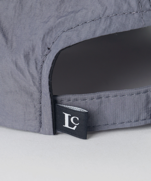 U by SPICK&SPAN（ユーバイスピックアンドスパン）の「LOW CLASSIC Lc / ロウ クラシック エルシー NYLON Lc CAP（キャップ・レディース・ブラック系その他・FREE）」の5枚目の写真