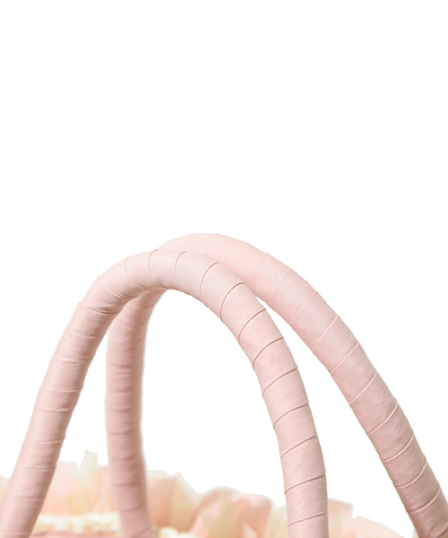 CAROLINA GLASER（カロリナ グレイサー）の「CAROLINA GLASER / フリルカゴバッグ（かごバッグ・レディース・ブラック/ピンク・ONE SIZE）」の3枚目の写真