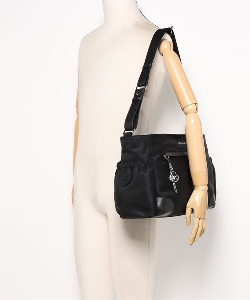 MICHAEL KORS（マイケルコース）の「LG DIAPER BAG TOTE（トートバッグ・レディース・ブラック・FREE）」の6枚目の写真