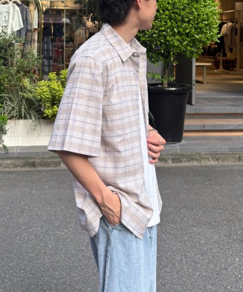 GEVACO(ゲバコ)の「【GEVACO/ゲバコ】レギュラーカラーポケットプレーンシャツ(シャツ/ブラウス・レディース・カーキ/ベージュ・LARGE/MEDIUM)」の11枚目の写真
