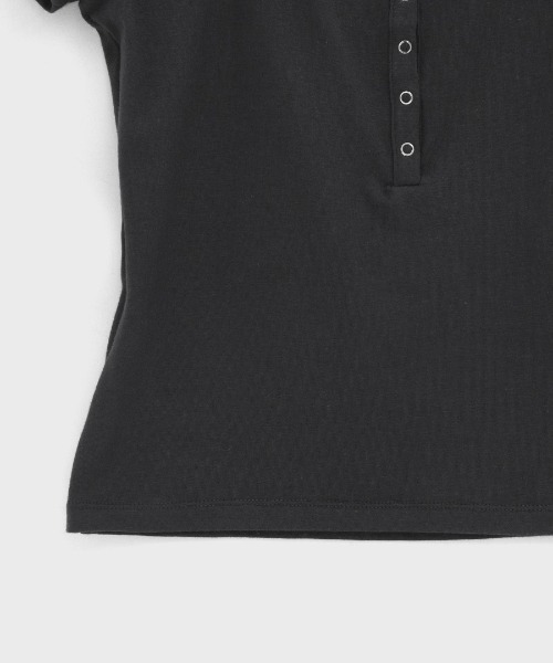 BLACKUP（ブラックアップ）の「[MADE] ピエタホルターレイヤードヘンリーネック半袖Tシャツ（Tシャツ/カットソー・レディース・ネイビー/チャコール・FREE）」の9枚目の写真