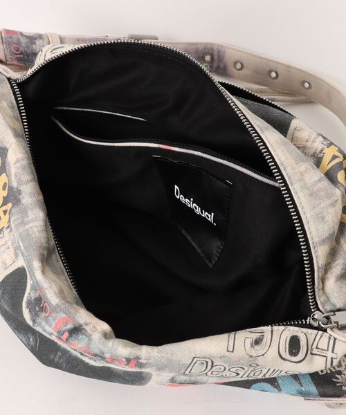 Desigual(デシグアル)の「【2026秋冬新作】 黒猫グラフィックプリントビッグショルダーバッグ(ショルダーバッグ・レディース・マルチ・FREE)」の7枚目の写真