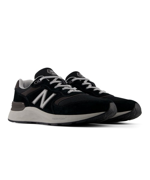 NEW BALANCE(ニューバランス)の「Walking Fresh Foam X 880 v7(スニーカー・メンズ・ブラック×ブラック/ブラック・24.0cm/25.5cm/25.0cm/24.5cm/28.0cm/27.5cm/27.0cm/26.5cm/26.0cm/29.0cm/28.5cm)」の3枚目の写真