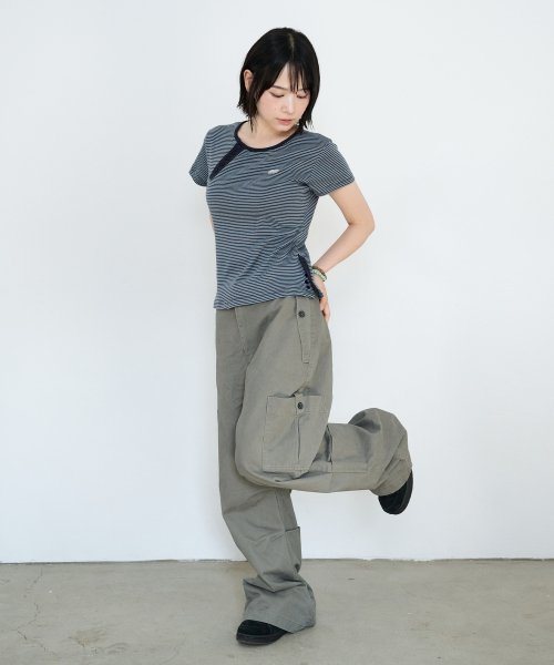 PARAKEET(パラキート)の「アシンメトリックストライプヘンリー(ダークネイビー)(Tシャツ/カットソー・レディース・ダークネイビー・OS)」の2枚目の写真